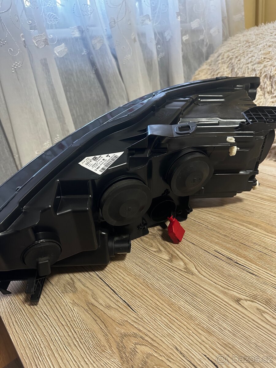 Pravý světlomet audi a6 c7 - 4