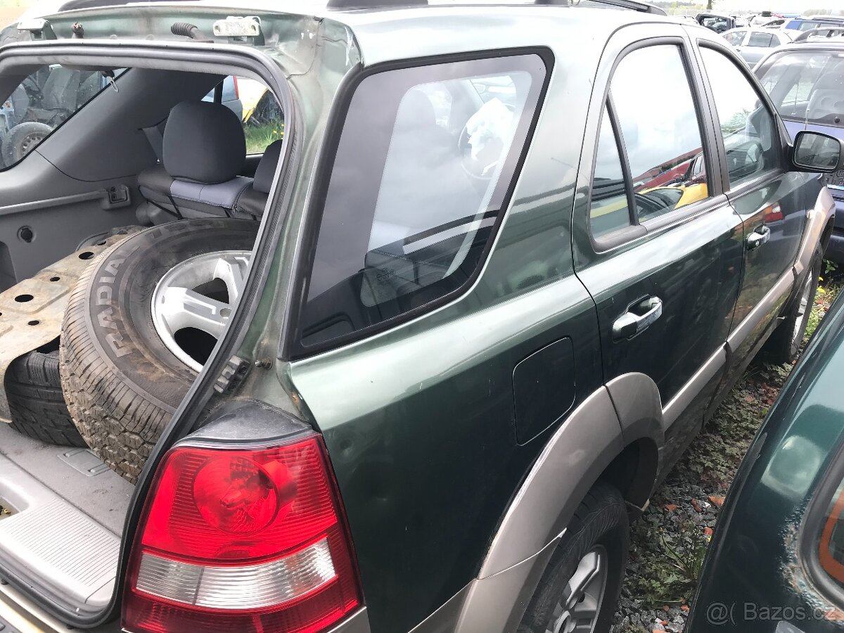 Kia Sorento 2,5CRDI 2005 103kW - dily - 4