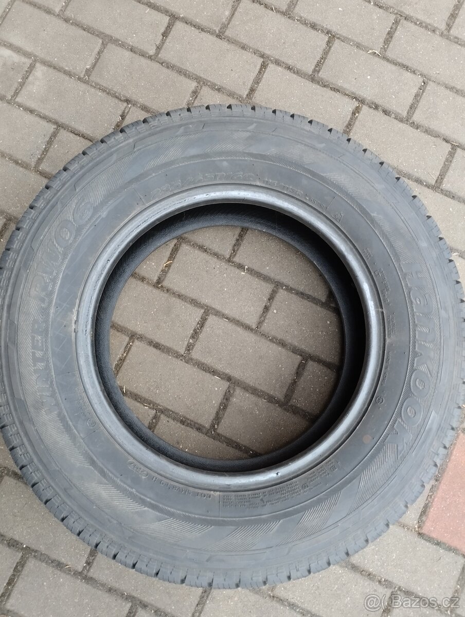 Hankook 235/65 R16C DOT2817 - 4