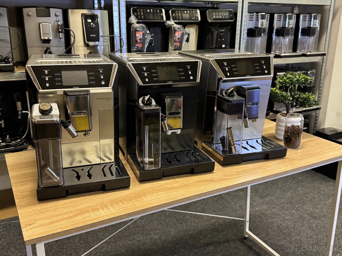 Kávovar DeLonghi PRIMA DONNA CLASS ECAM556.55.MS - 4