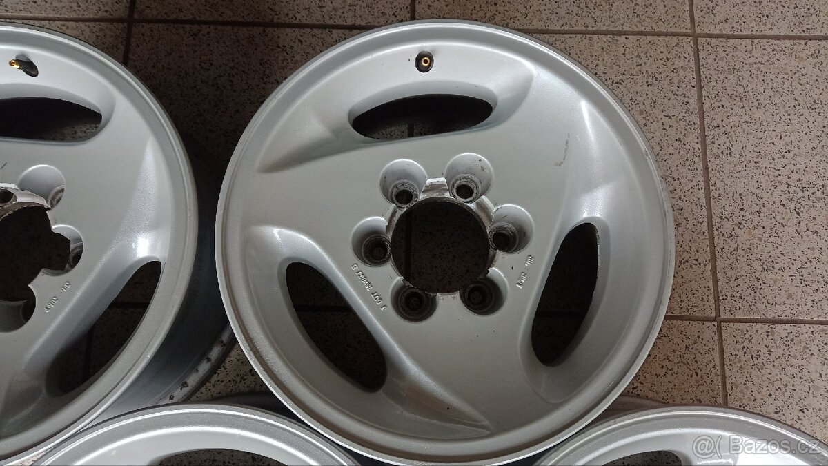 Orig. Alu. kola Nissan Patrol GR 16x8 6x139.7