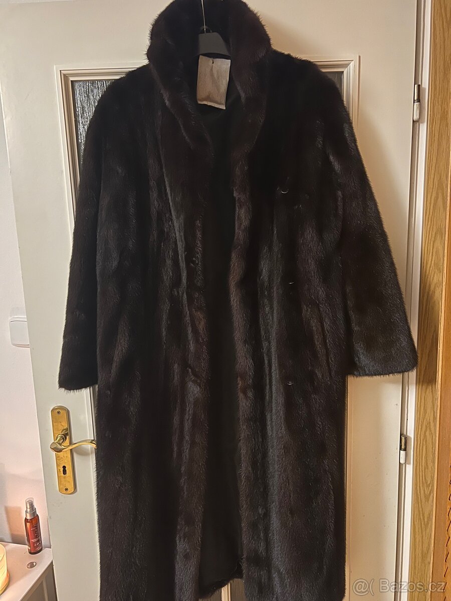 Norkový kožich Blacklama - 4