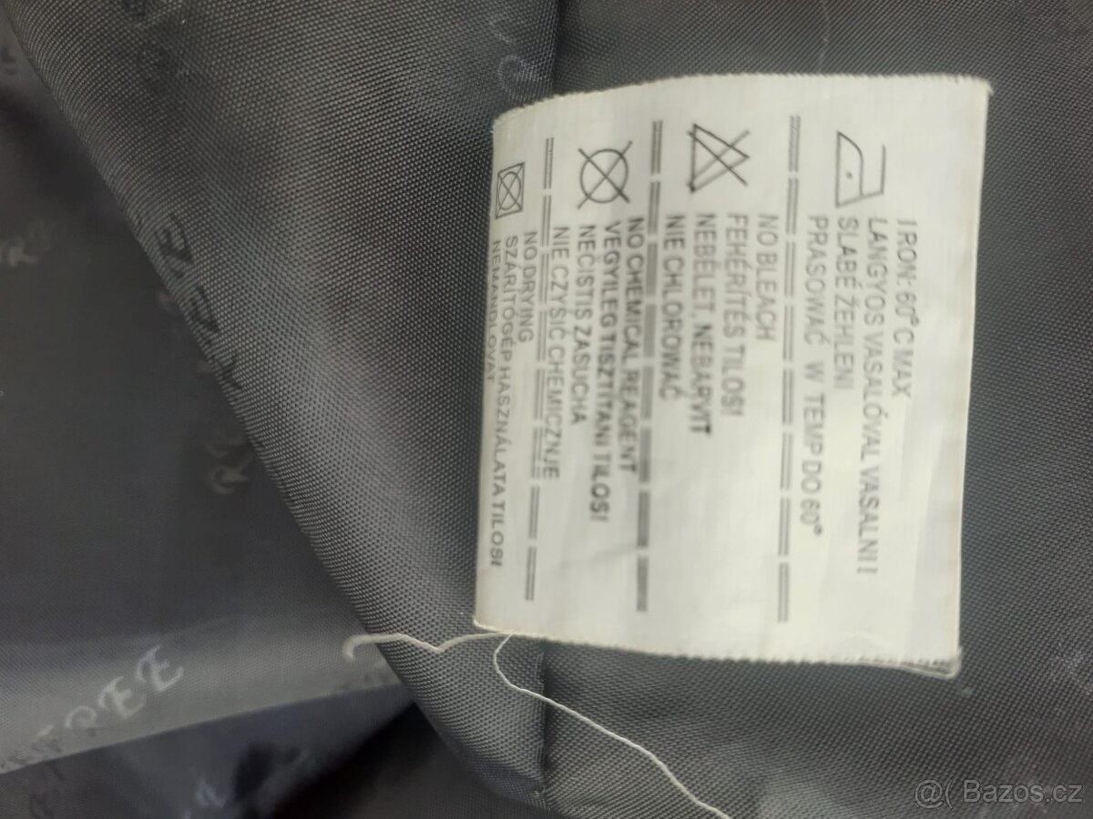 Jarní černý kabát, vel. XXL, zn. Refree - 4