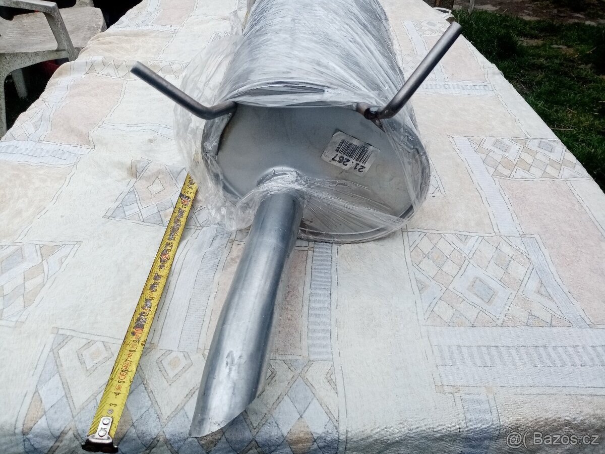 nový zadní tlumič výfuku na Renault - 4