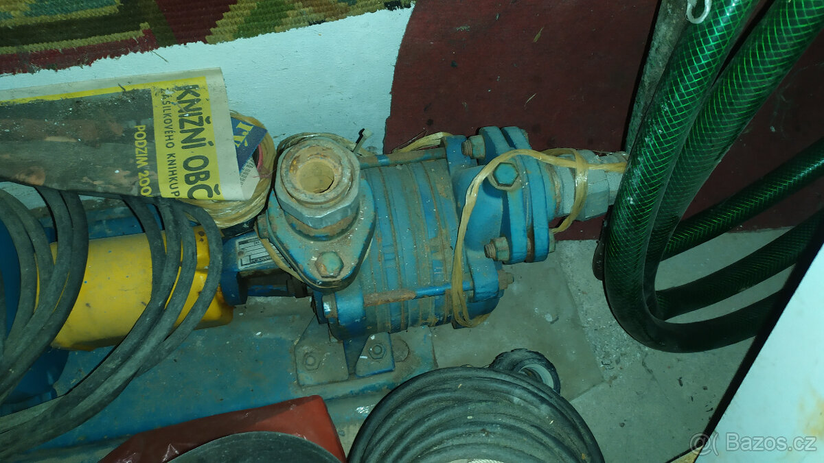 čerpadlo SVA a ponorné čerpadlo s hadicemi - 4