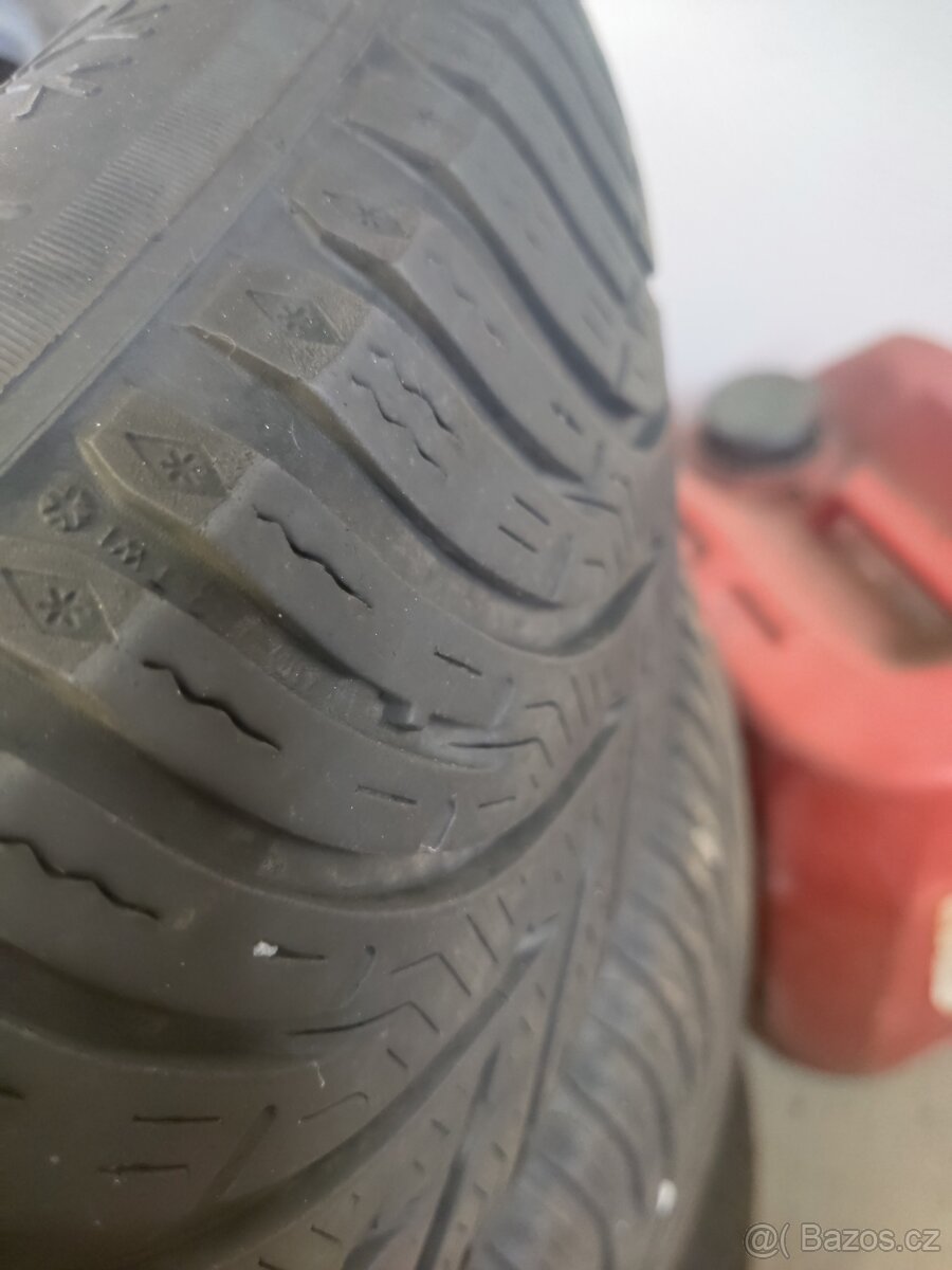 Kleber Krisalp 196 65 R15 - 4