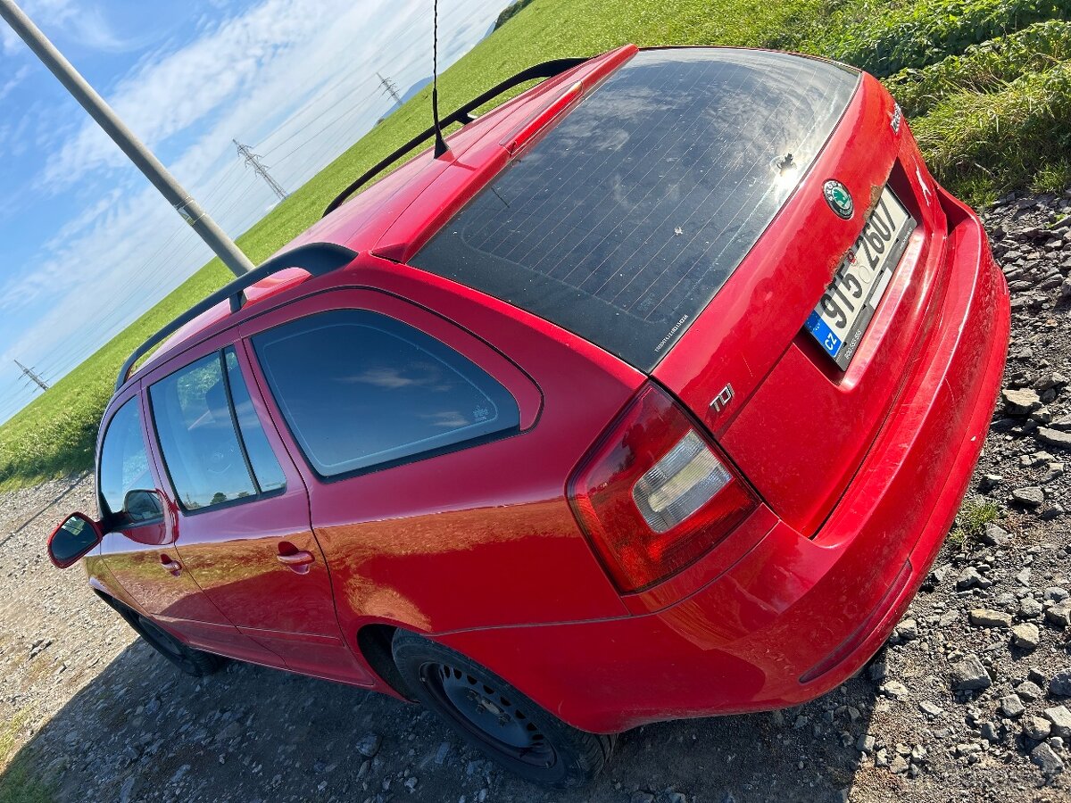 Náhradní Díly Octavia 2 KOMBI 1.6TDi 77kW - 4