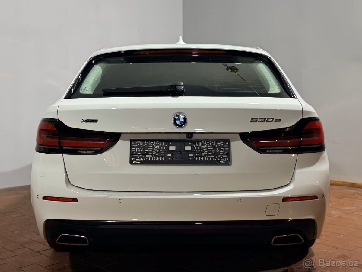 BMW 530e xDrive kombi - navi,LED,temp,vyh.sed.park.s,292 PS - 4