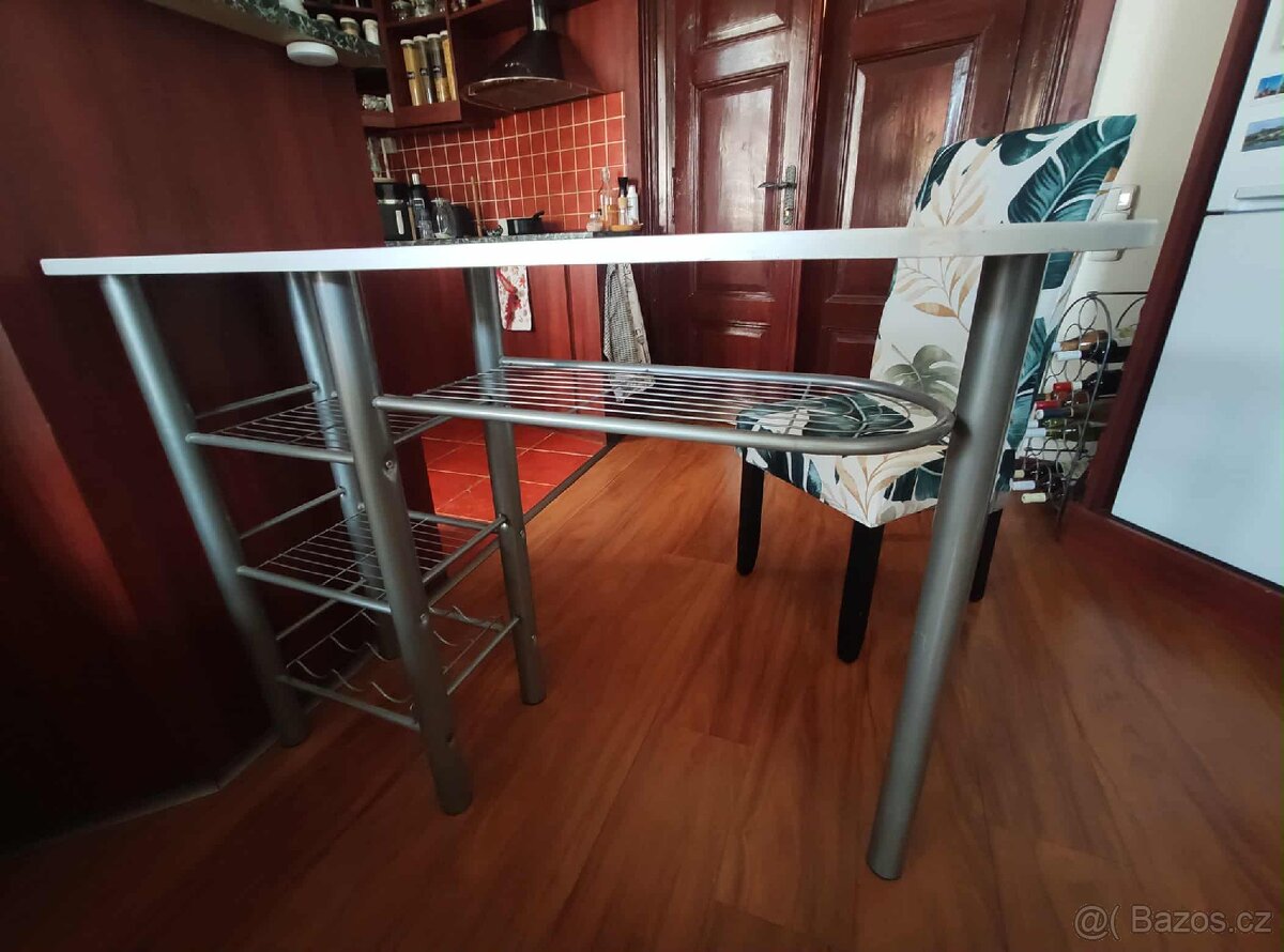 Jídelní barový stůl - 4