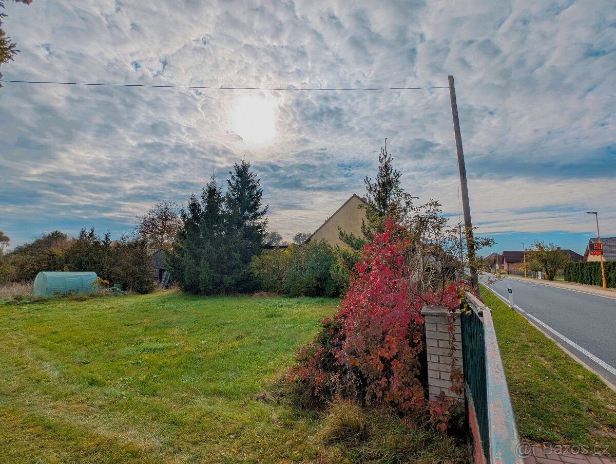 Stavební pozemek 1000 m² Krchleby - 4