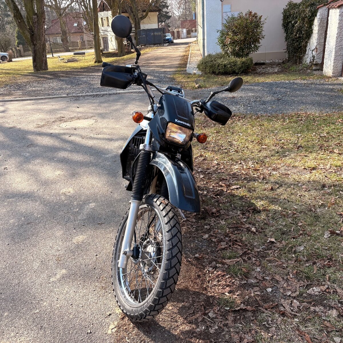 Kawasaki KLR 650 - 4