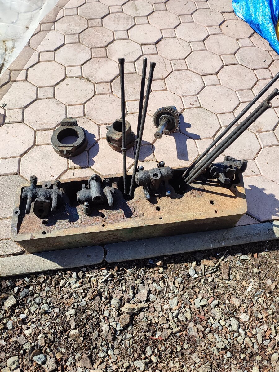 Zetor Super 50 díly - 4