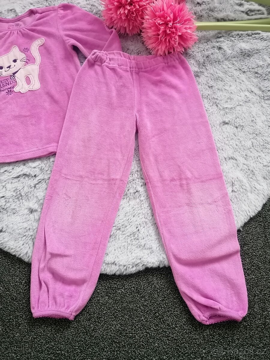 Krásný dívčí domácí komplet - 4