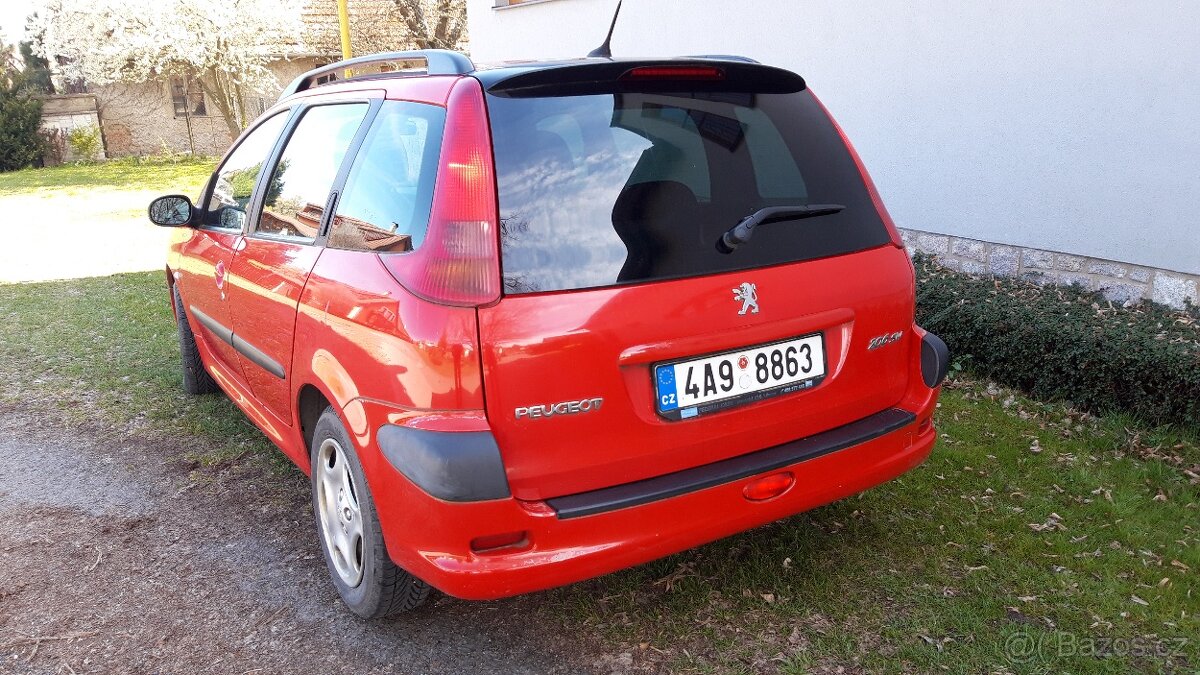 Servisované auto s historií - 4