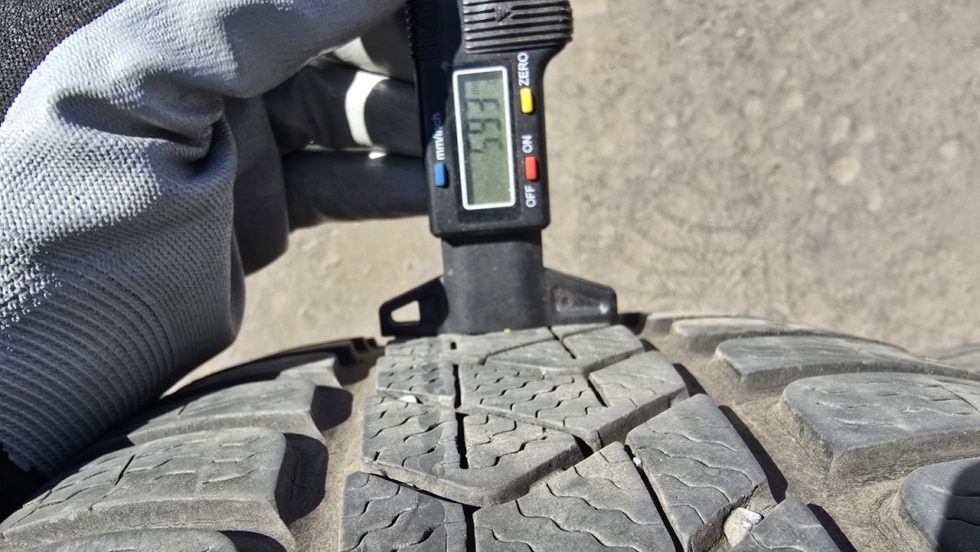 Pneu 215/55/17 Pirelli - 4