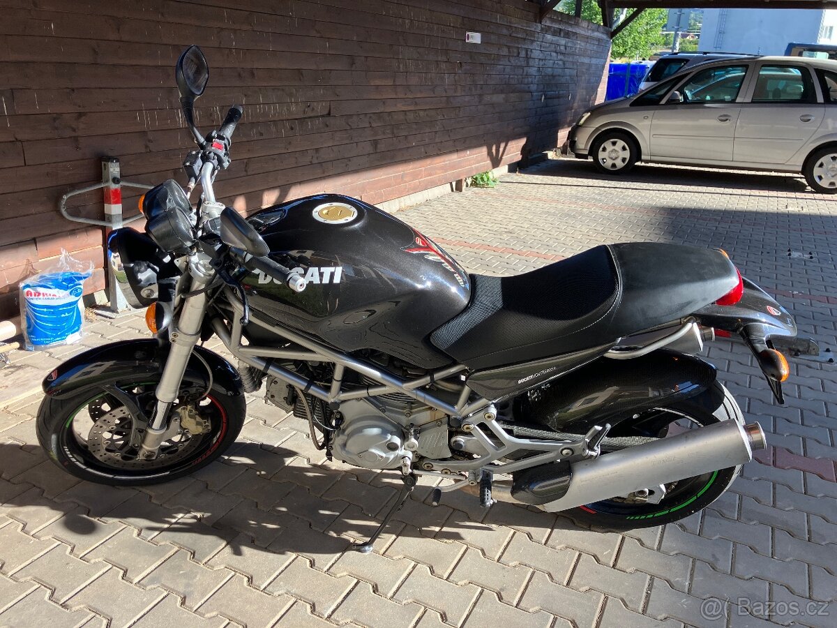 Ducati Monster 800ie - 4