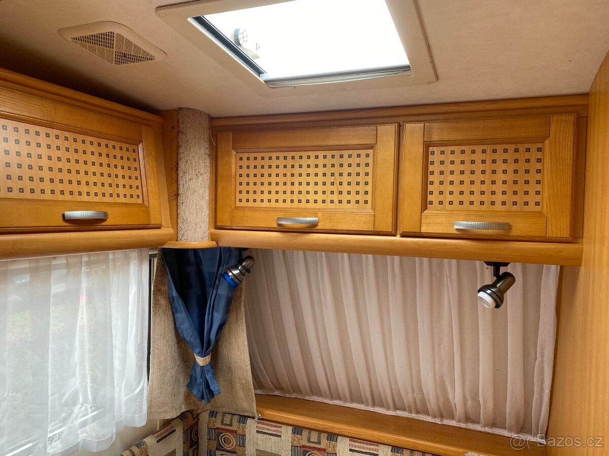 LMC Dominant 470/FRANCOUZSKÁ POSTEL - 4