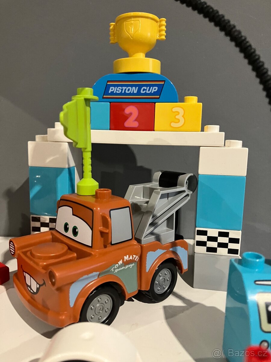 LEGO® DUPLO® 10924 Závodní den Bleska McQueena - 4