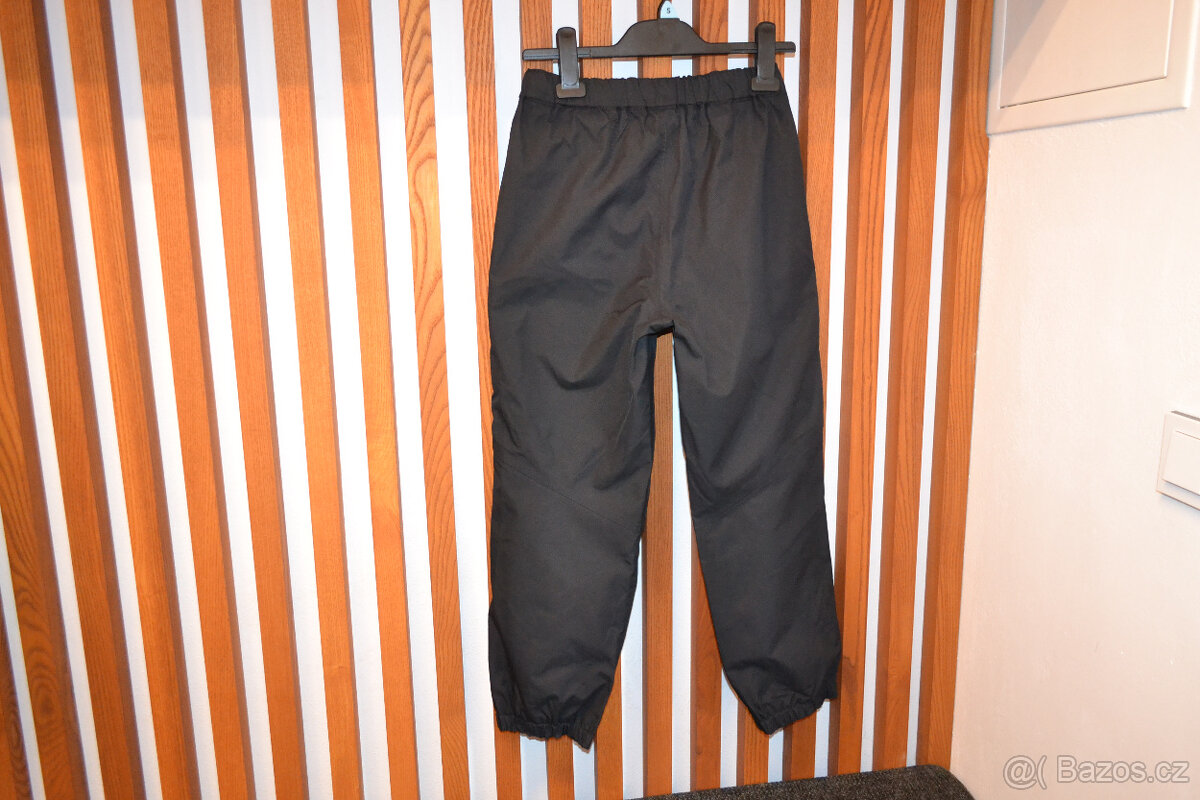 Voděodolné kalhoty zn. H&M vel.140 top stav - 4