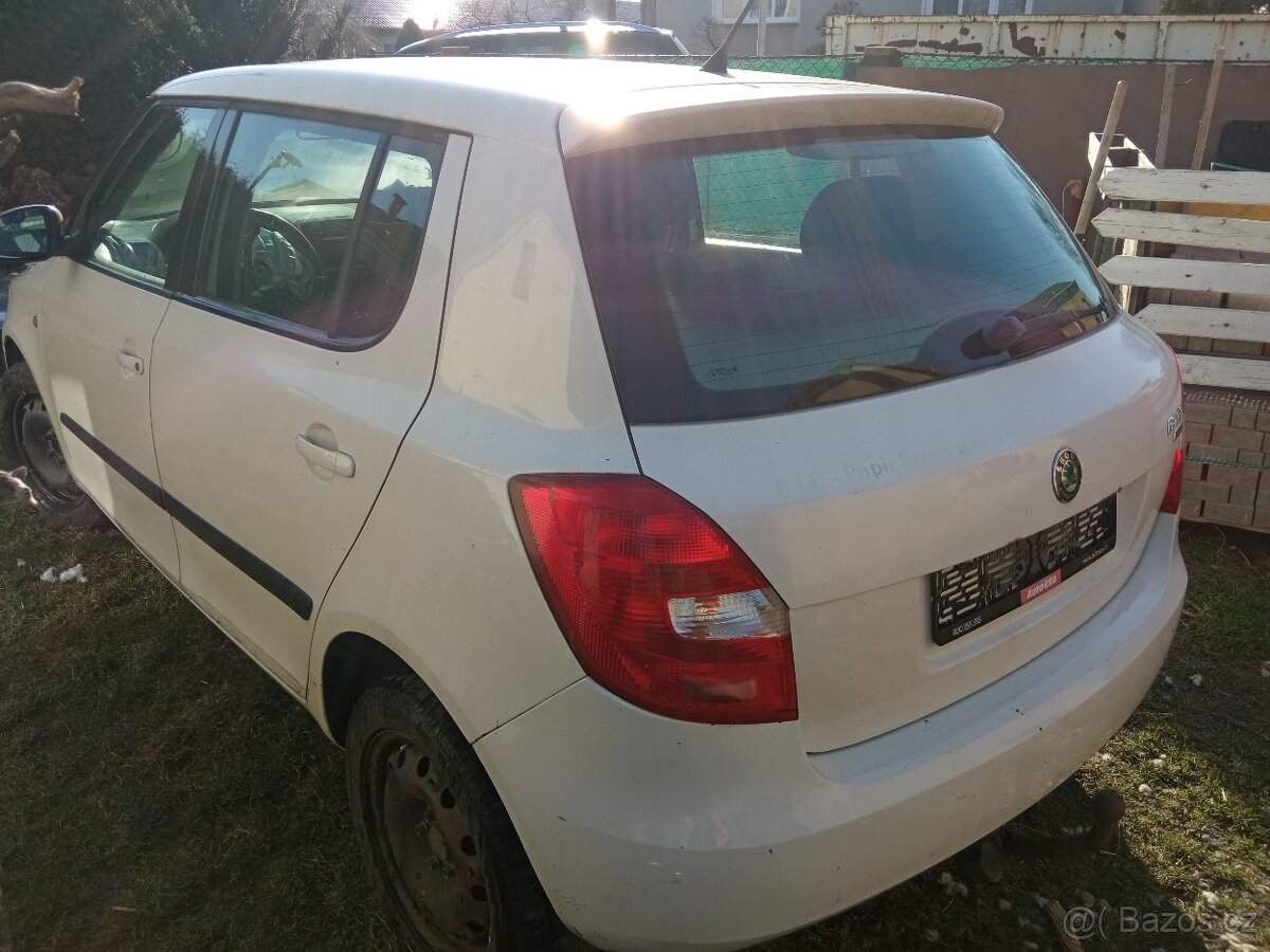 Škoda fabia 2, 1.4 tdi - 4