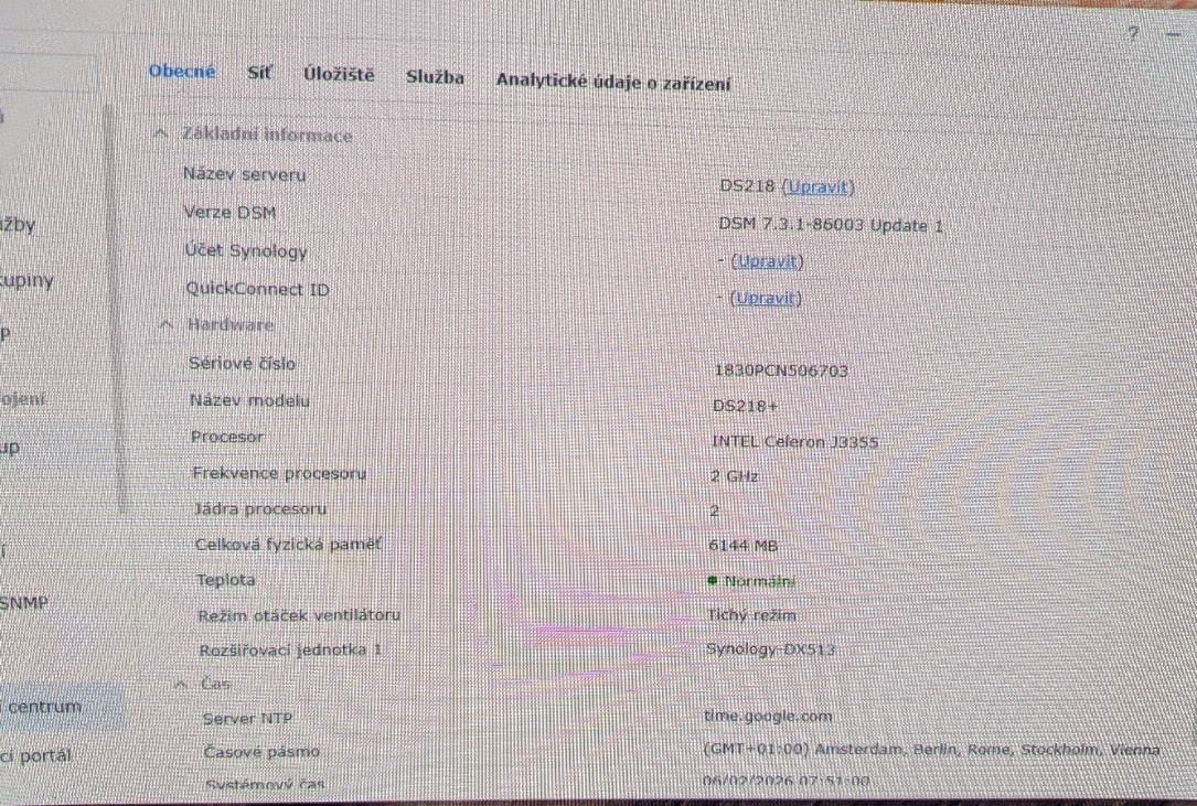 Synology DS218+ (6GB RAM) + expanze DX513 + 2x 3TB HDD - 4