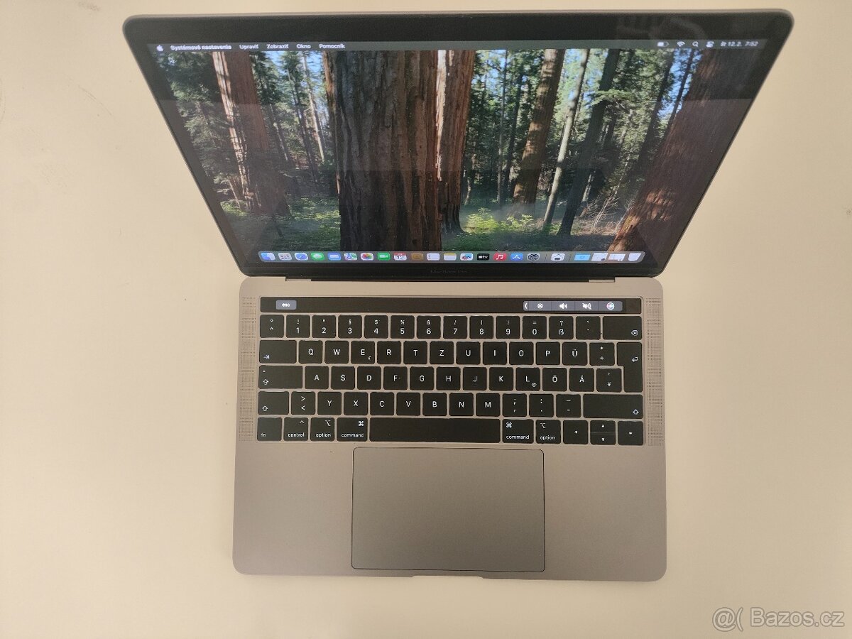 MacBook Pro 2018 | i5 • 8GB • 512GB SSD - 4