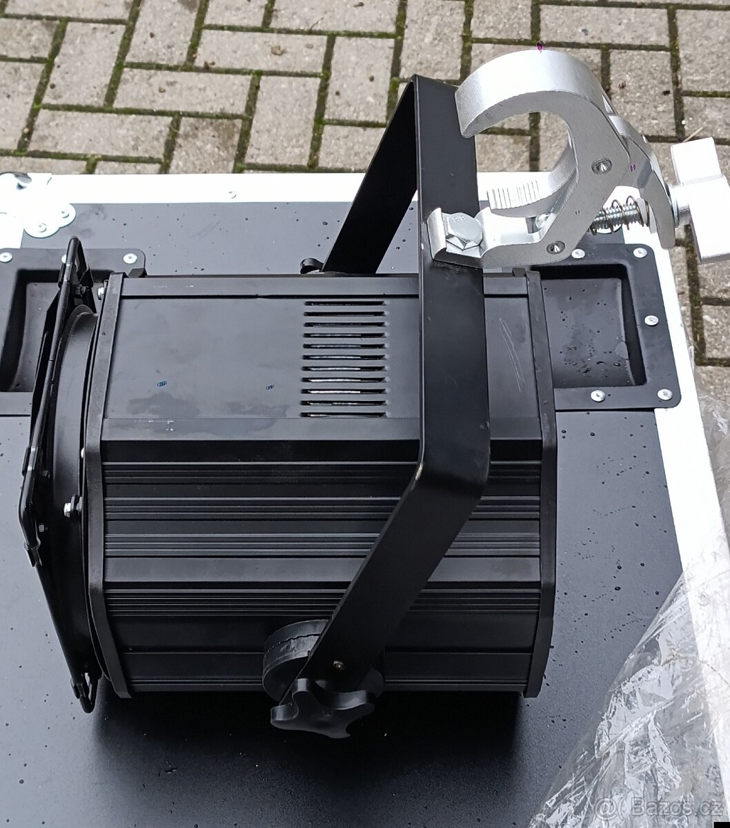 Profi LED COB 200wat na nasvícení kapely - 4