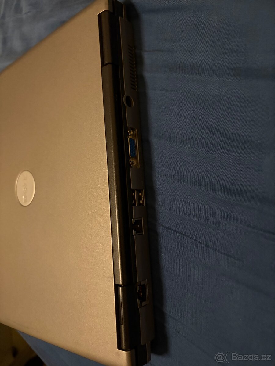 Dell Latitude D410 - 4