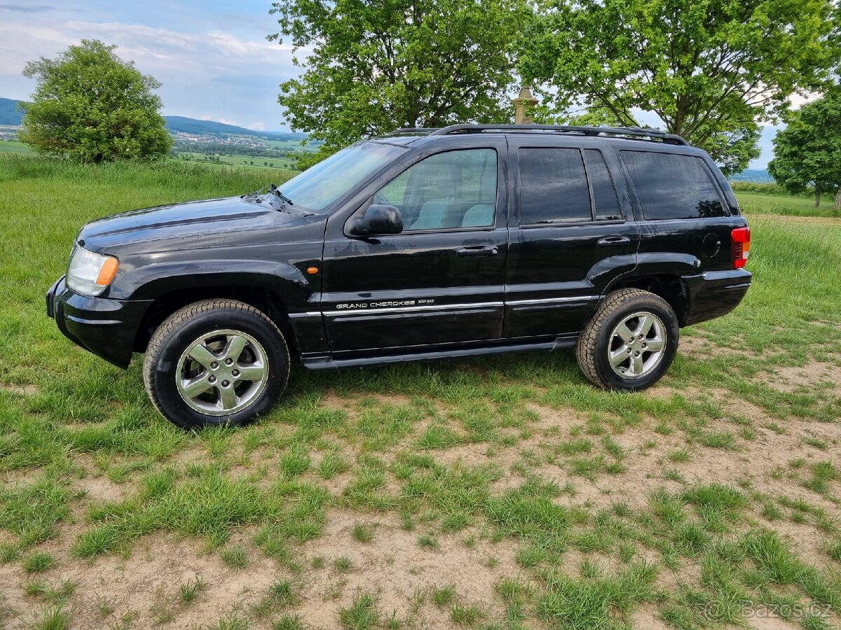 Grand Cherokee Overland Black Pearl Series 2.7CRD