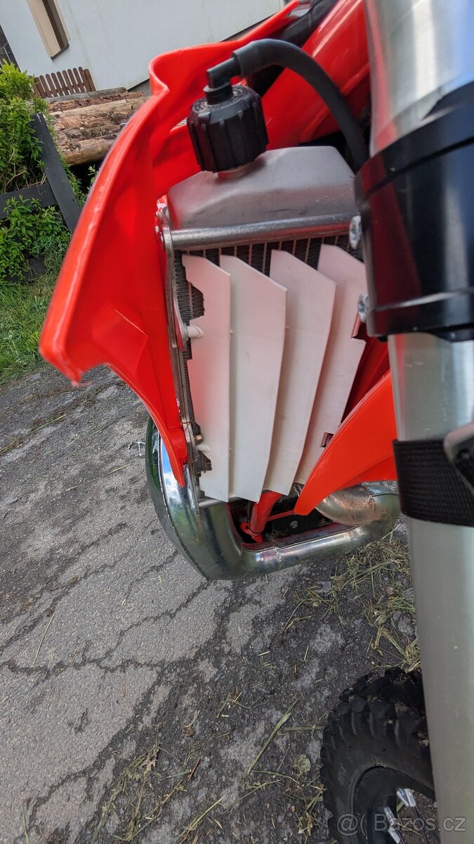 Beta Xtrainer 300 – r.v. 2018, pouze 65 mth, ideální pro men