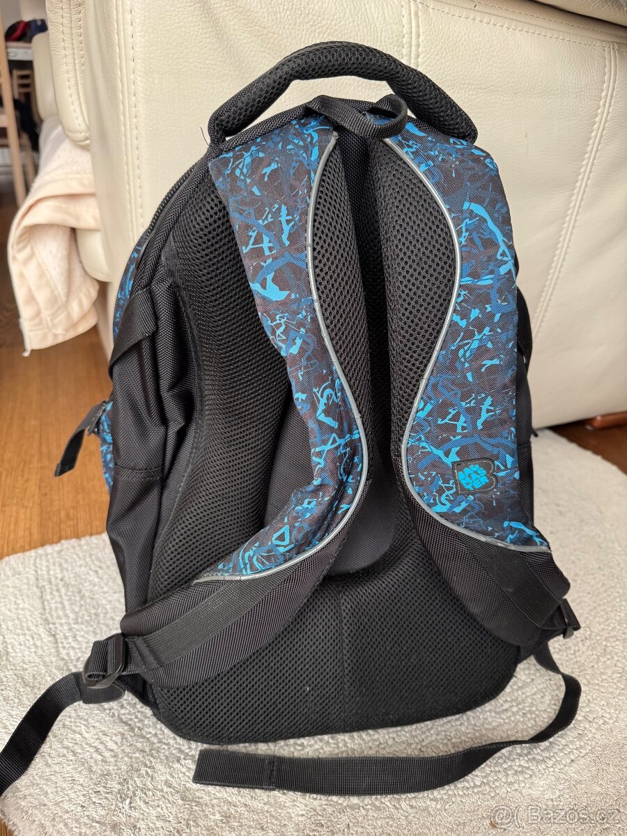 školní batoh pro 2. stupeň - 4