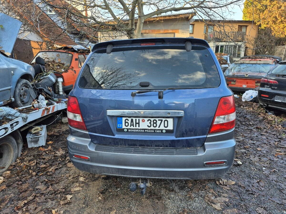 Prodám Kia Sorento 2.4 crdi 4x4 - 4