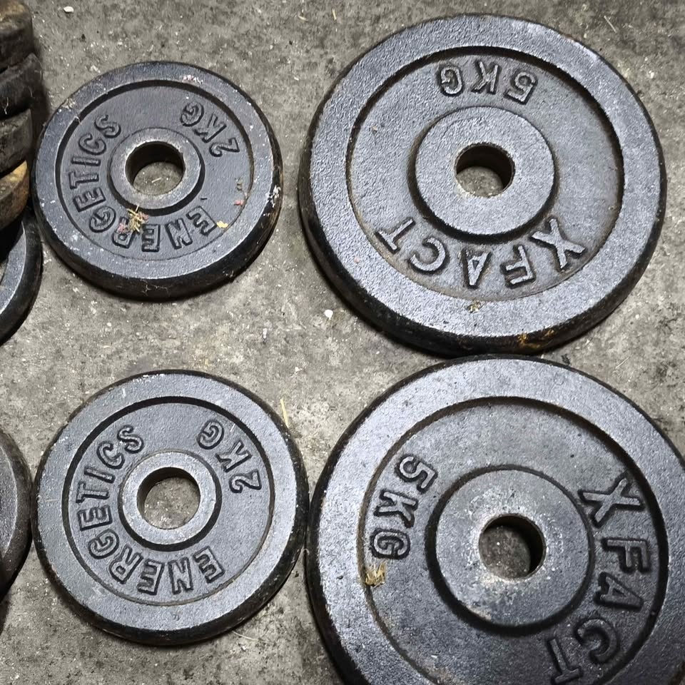 Posilovací kotouče – 103 kg celkem | železo + plast - 4