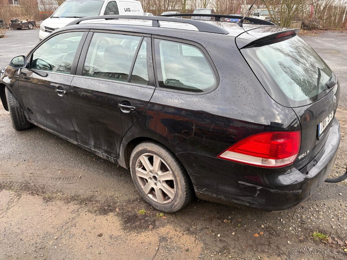 VW Golf Variant 1.6 MPI - 4