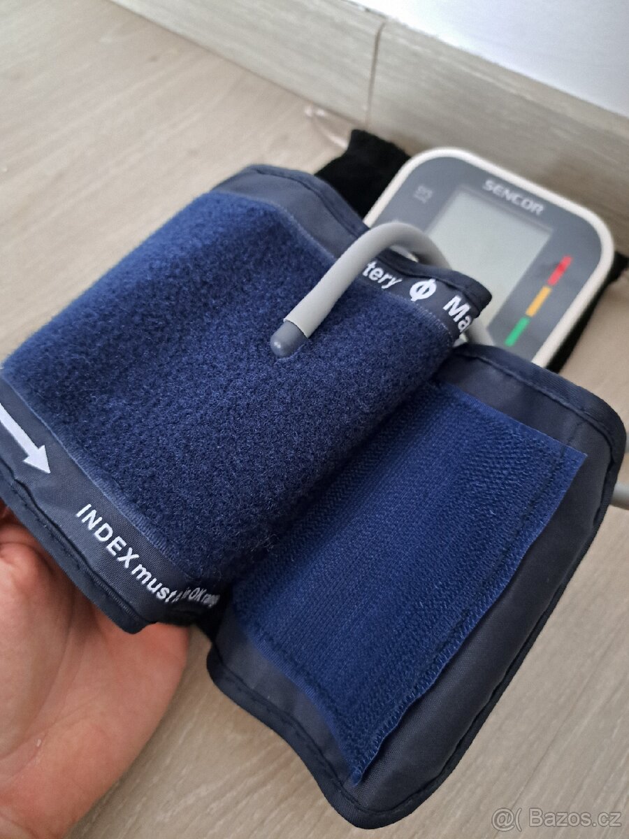 Digitální tlakoměr Sencor - 4
