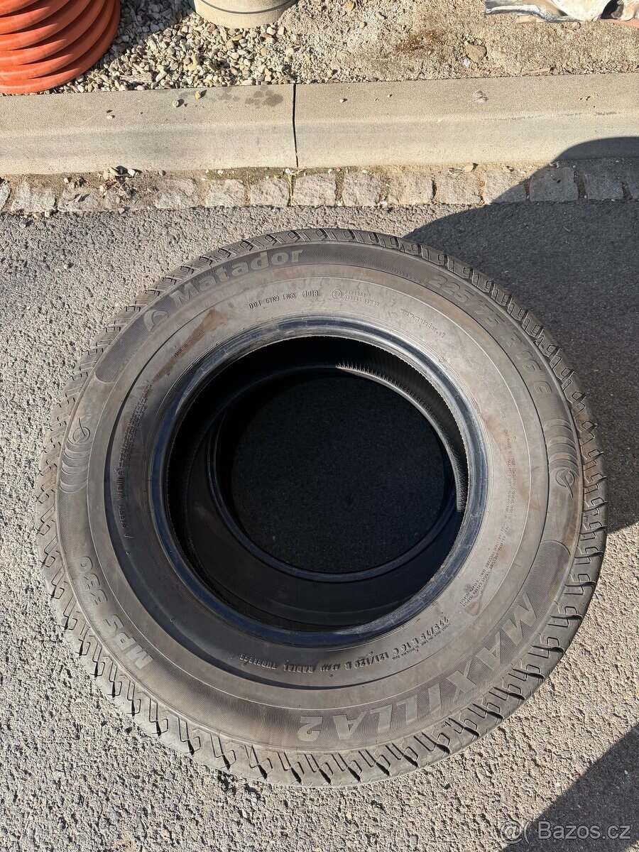 Matador 225/75 R16C - 4