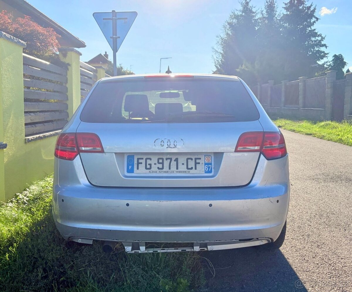 Audi A3 Sportback 1.6 TDi, Kůže - 4
