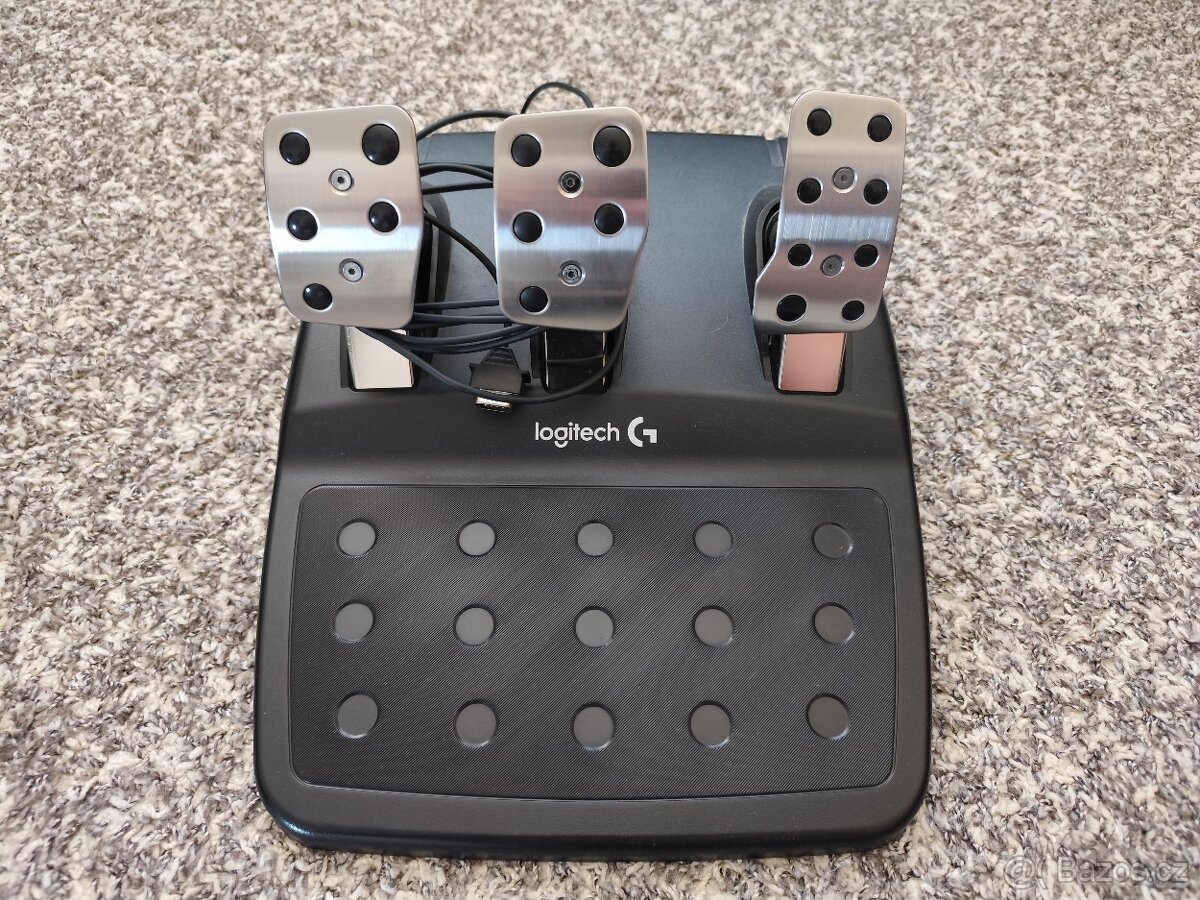 Logitech g29 - komplet sada - 4