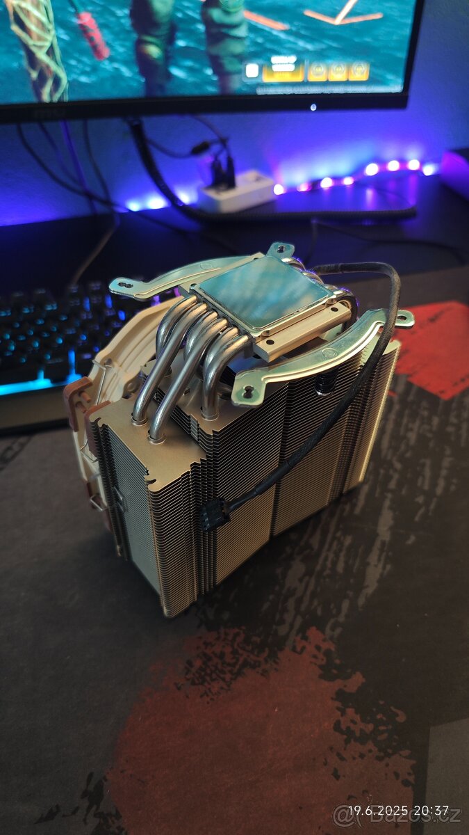 intel i7 4930k + chlazení - 4