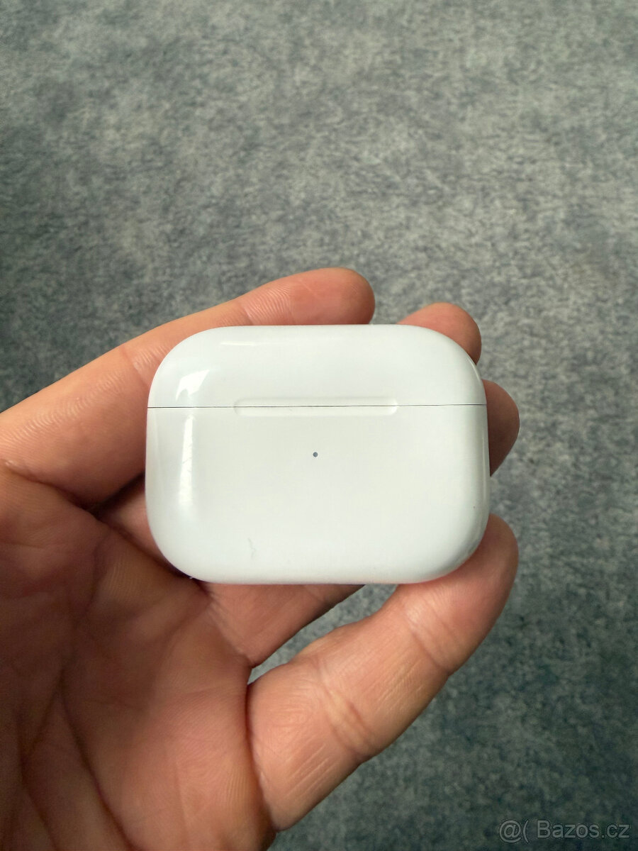 Airpods Pro 2 s MagSafe pouzdrem - 4