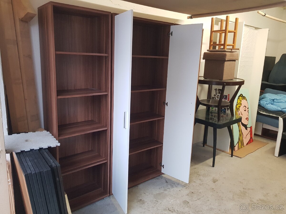 Sestava skříně a knihoven - 4