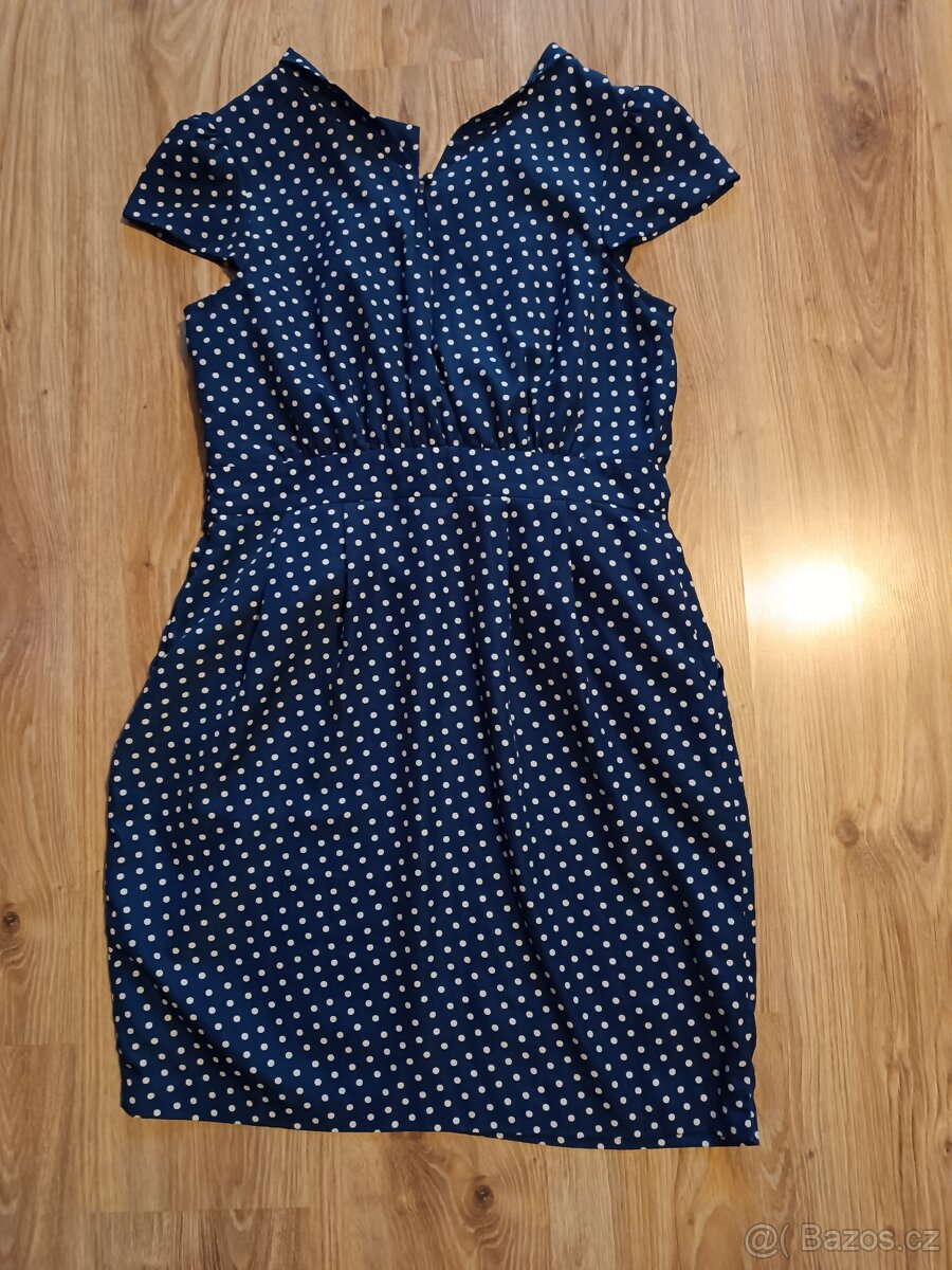 pin-up šaty Awear - 4