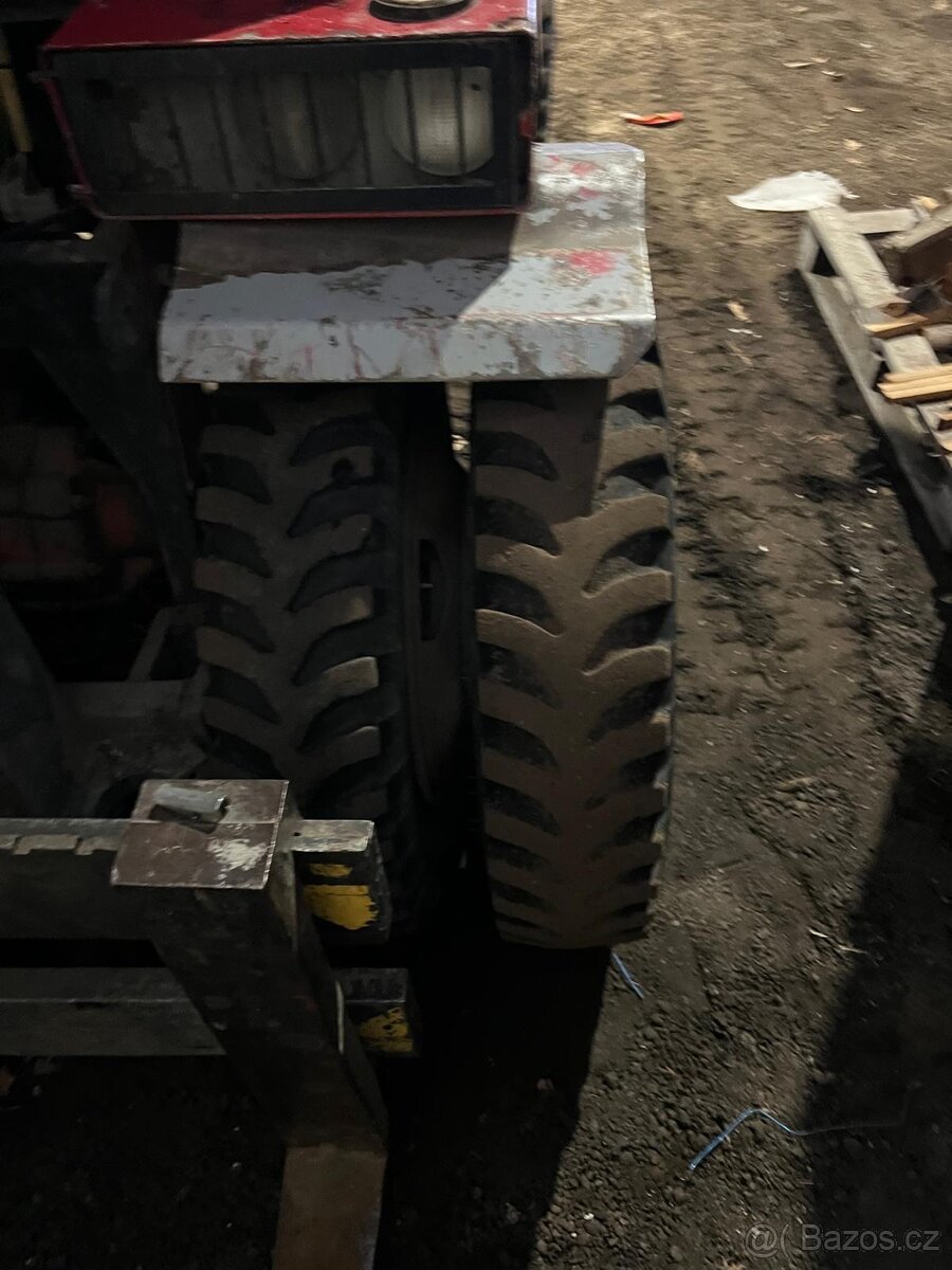 Prodám VZV Desta - 4