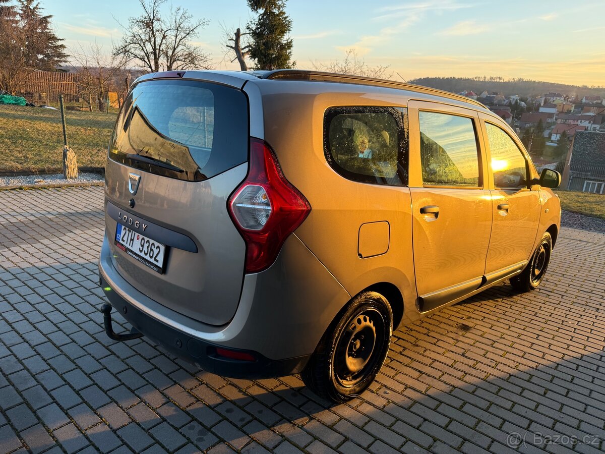 Dacia lodgy 1,2 85kW, 2015, 182000km - 4