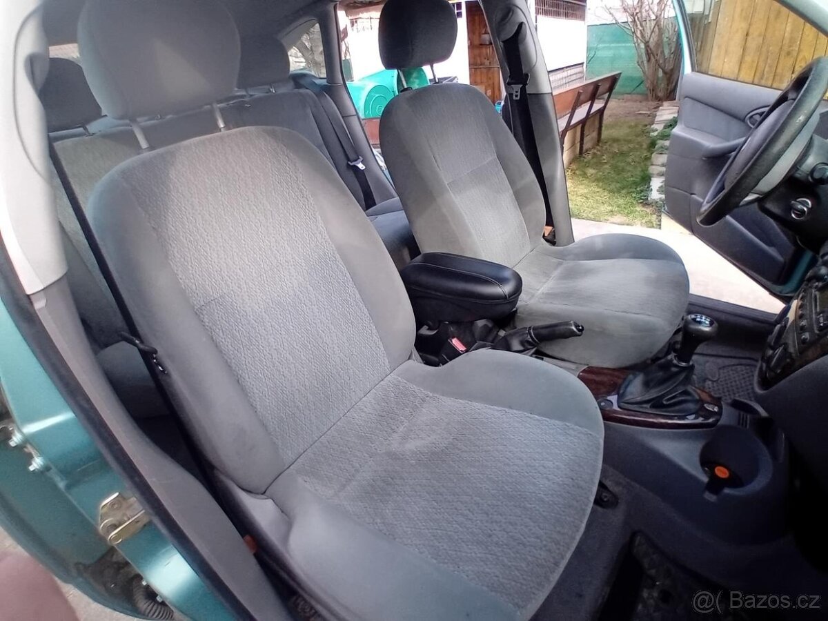 sedadla ford focus ghia - 4