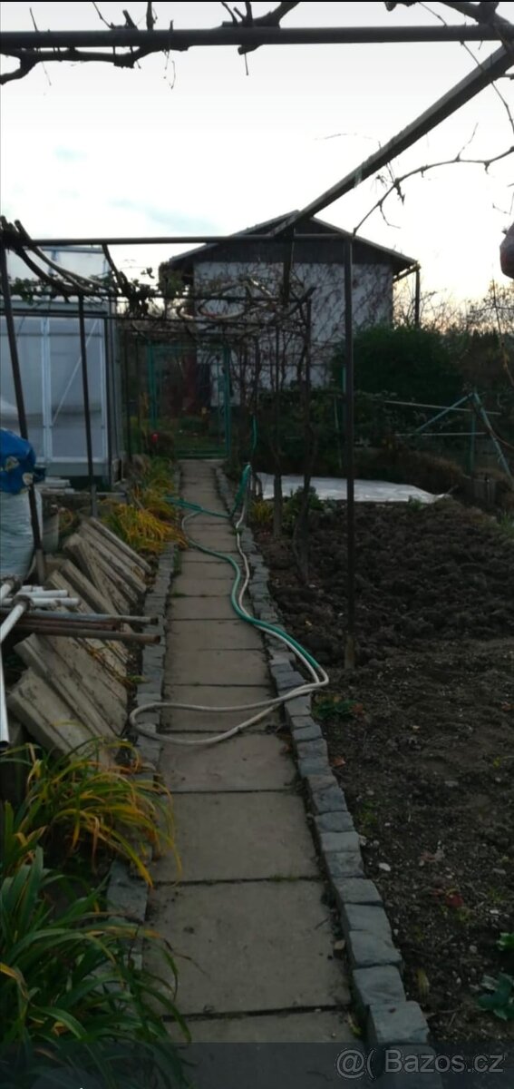 Zahrada s chatkou v Hlučině - 4