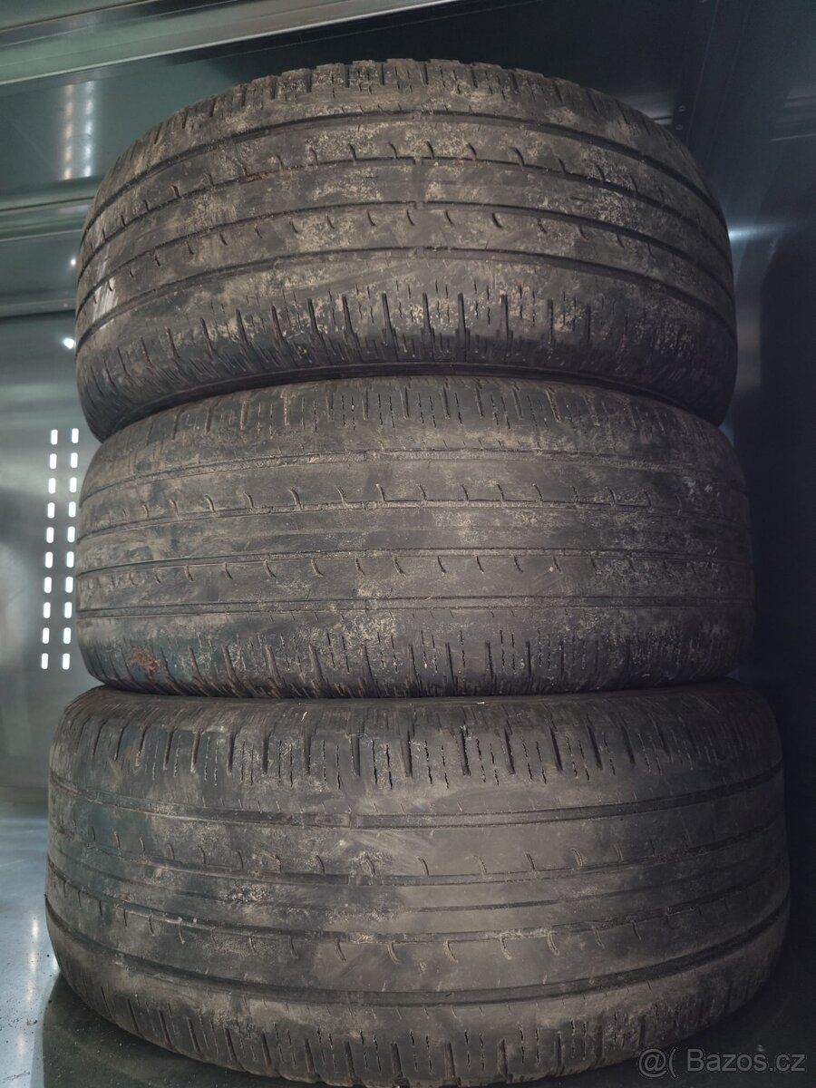 Pneu 265/65R17 - 4