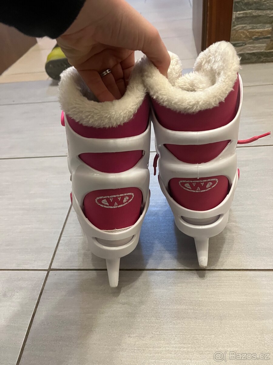 Dívčí rostoucí brusle 34-37 - 4