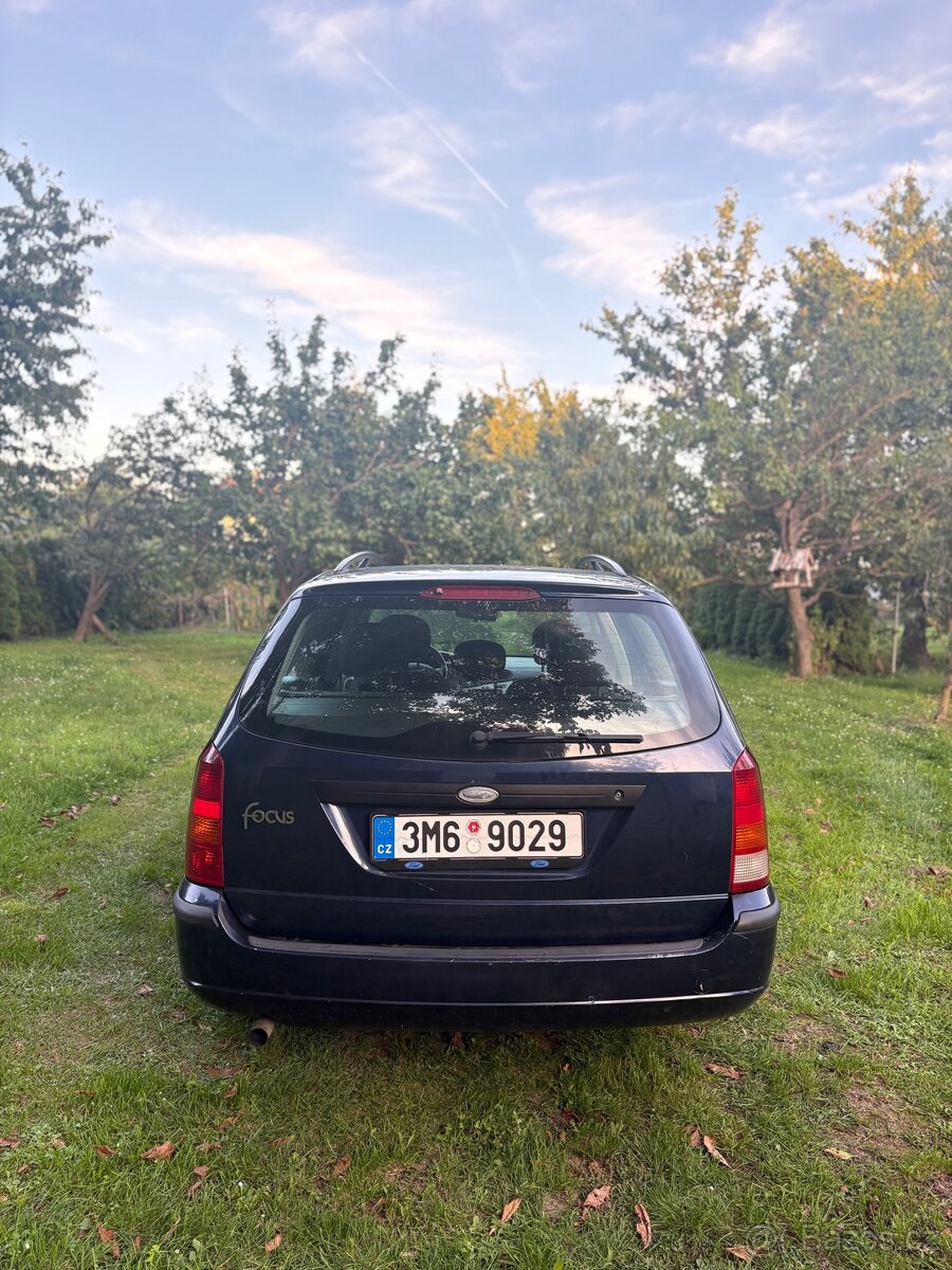 FORD Focus 1 - 4