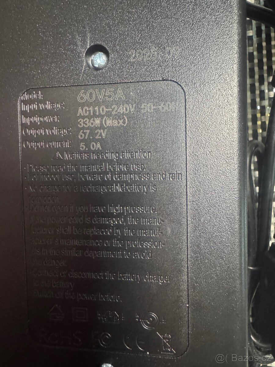 Nabíječka 67,2v 5a koloběžka/skutr - 4